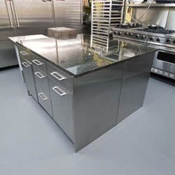 Kitchen without Fryer